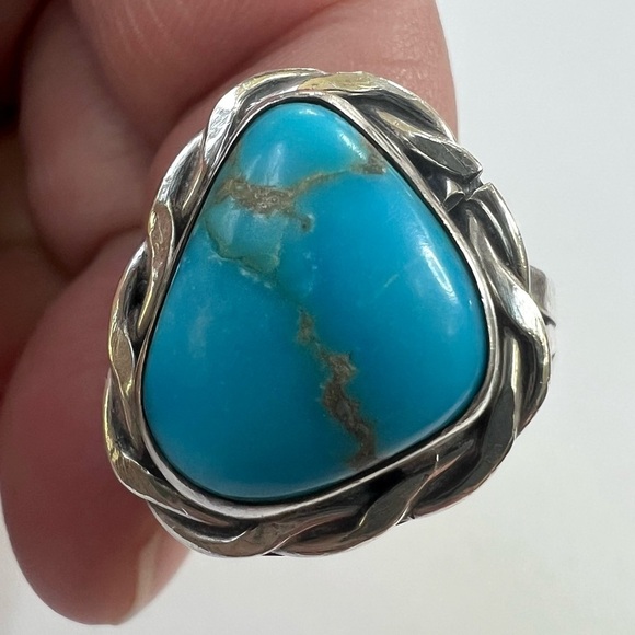 Native American Vintage Sterling Silver Turquoise Ring - Picture 12 of 16